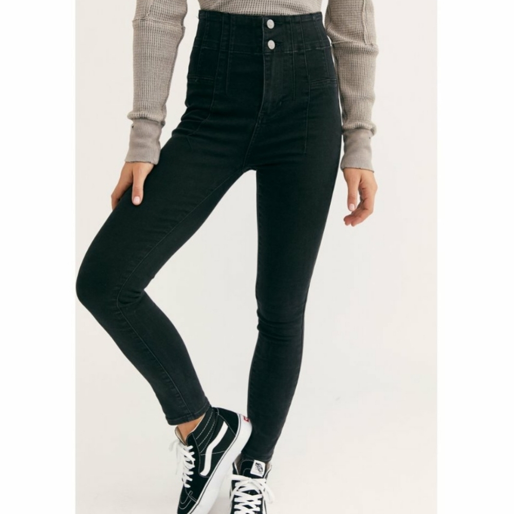 FREE PEOPLE JEANS High-Waisted Black Skinny Jeans